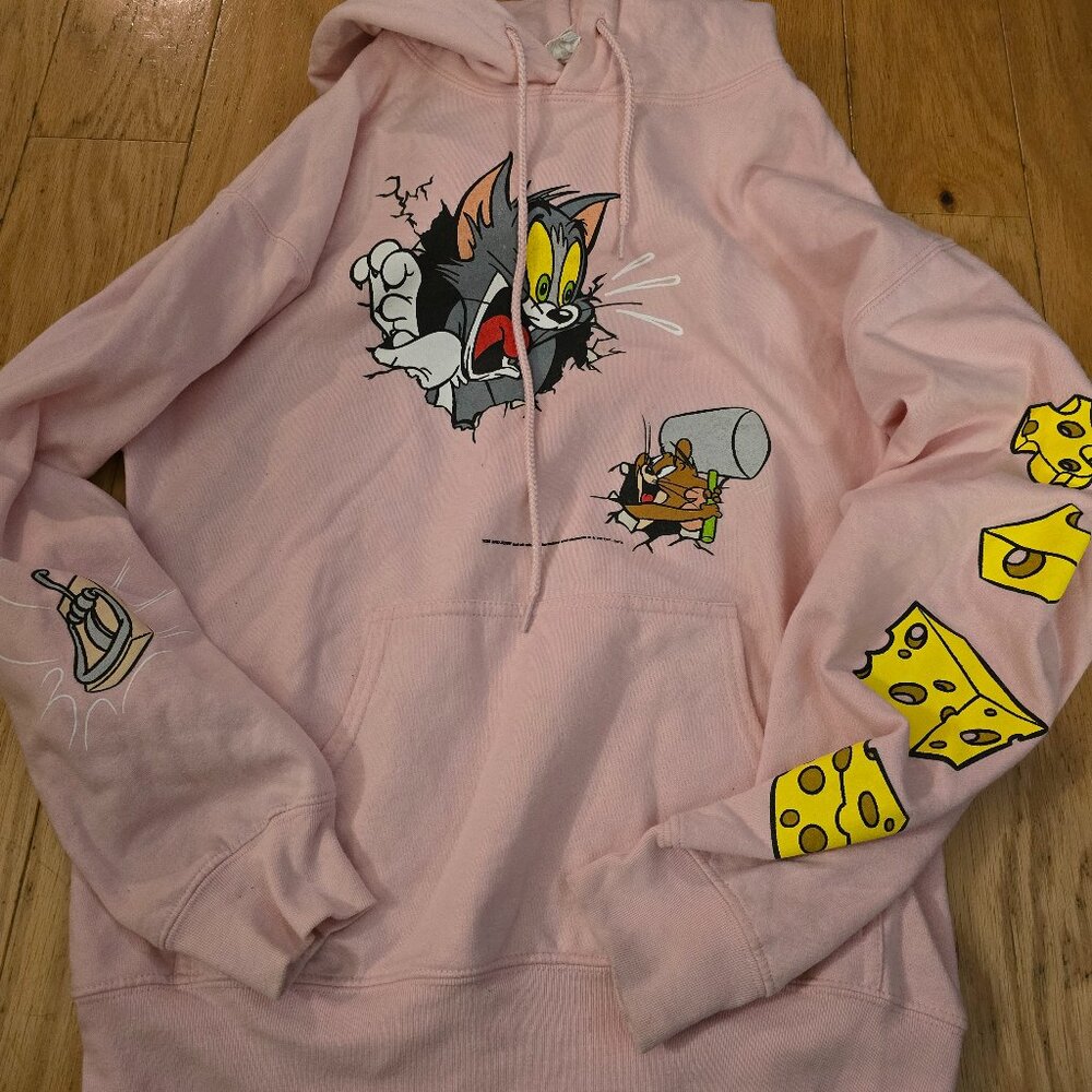Tom and Jerry Women’s Small Sweatshirt Pink  Hoodie Fun!!